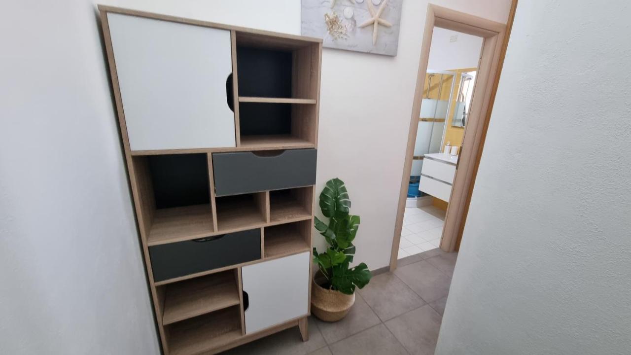 Appartamento Is Arutas Càbras Exterior foto